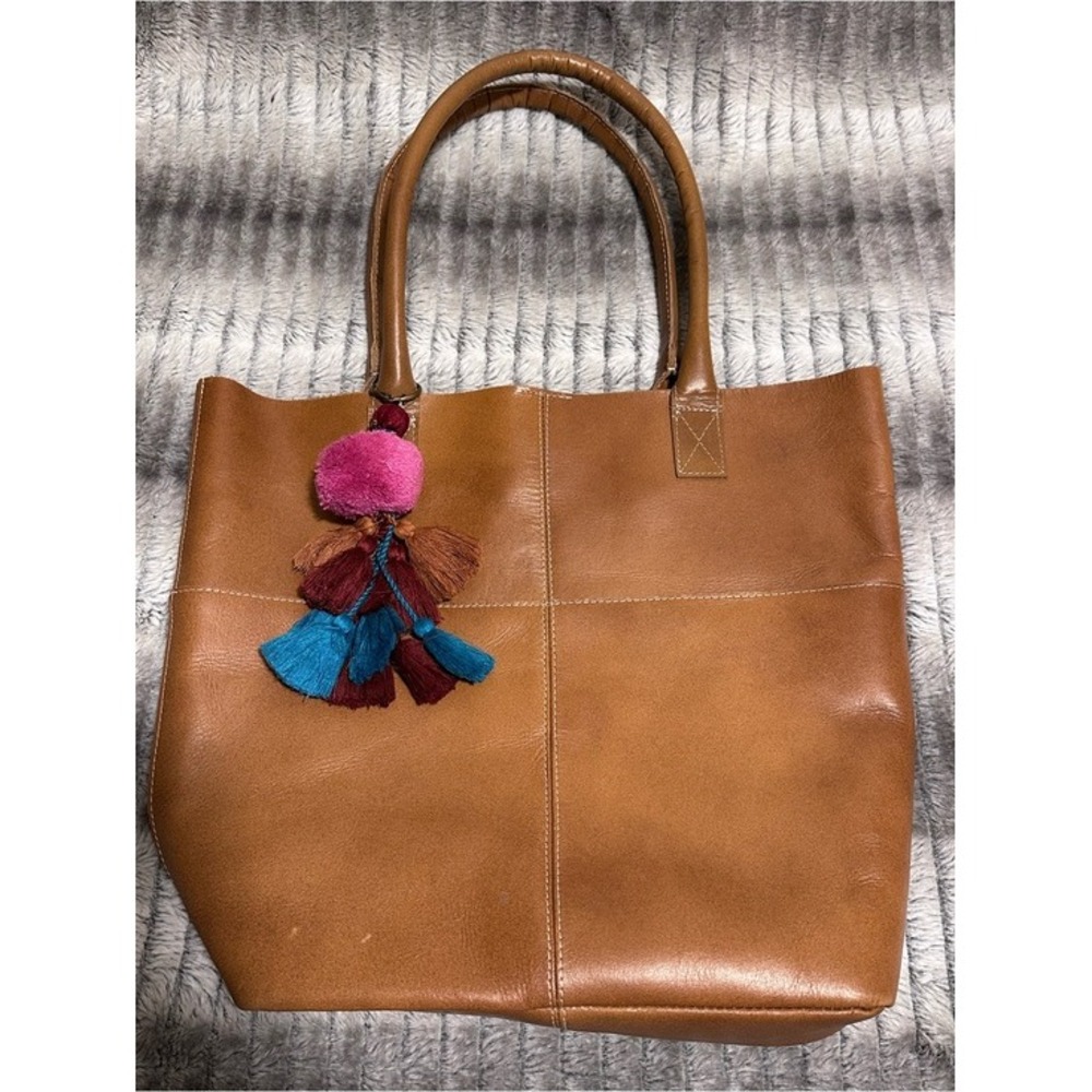 Trades of Hope Leather Handbag 
 100% Leather from India.